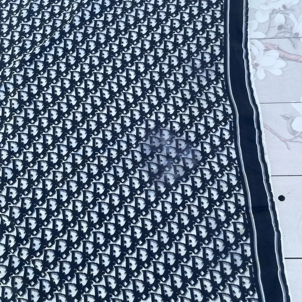 Dior Black and White Patterned Scarf - Picture 2 of 7